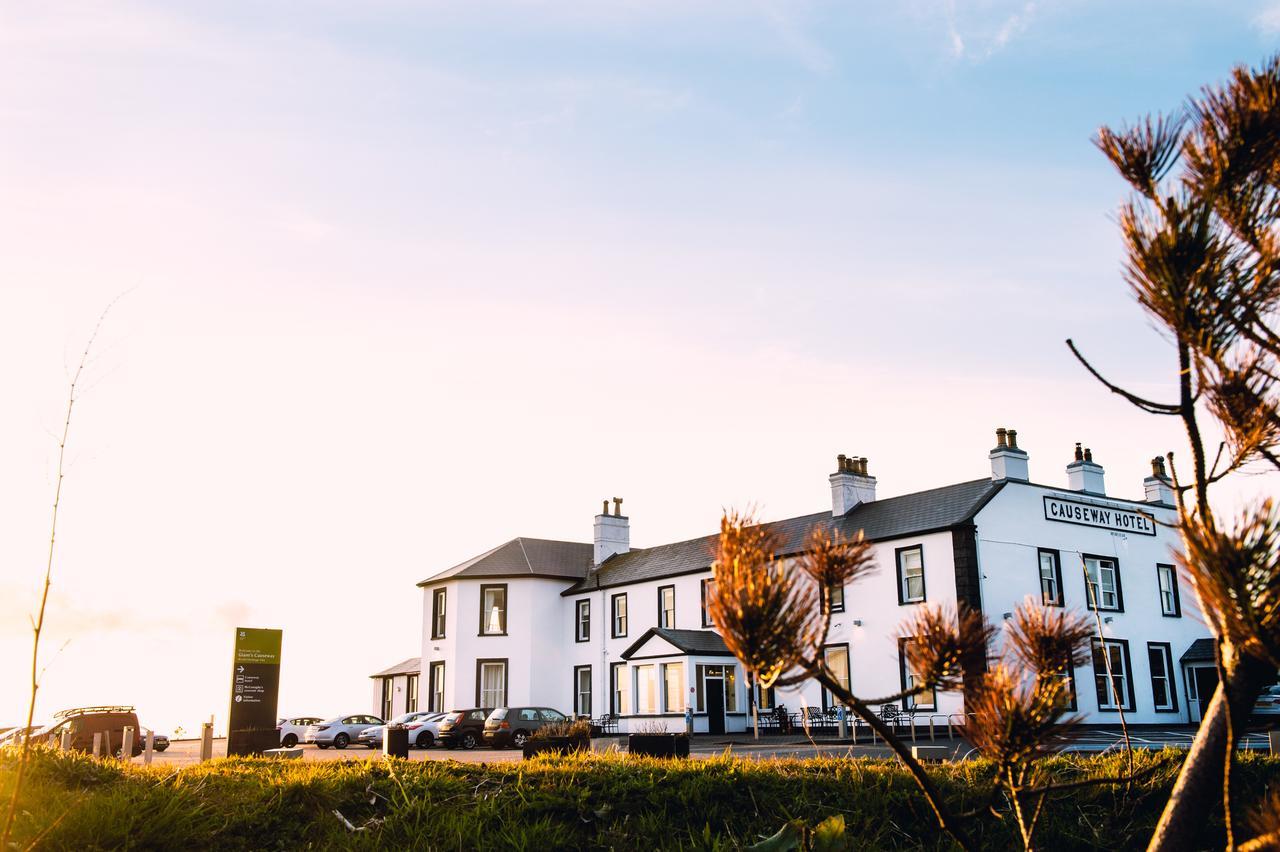 Causeway Hotel Bushmills Exteriör bild